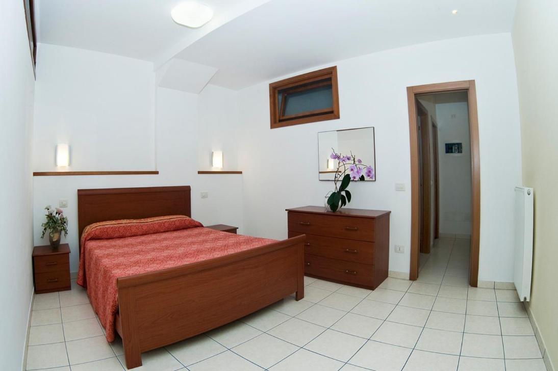Casa Facchinetti Yellow Apartment Malcesine Dış mekan fotoğraf